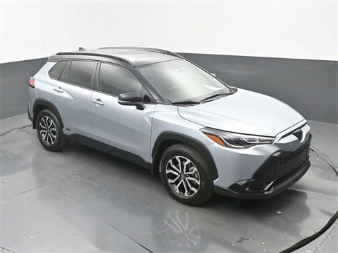 Used 2024 Toyota Corolla Cross SE w/ Moonroof Package image 31