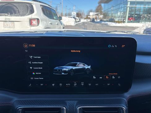 Used 2024 Ford Mustang GT Premium image 23