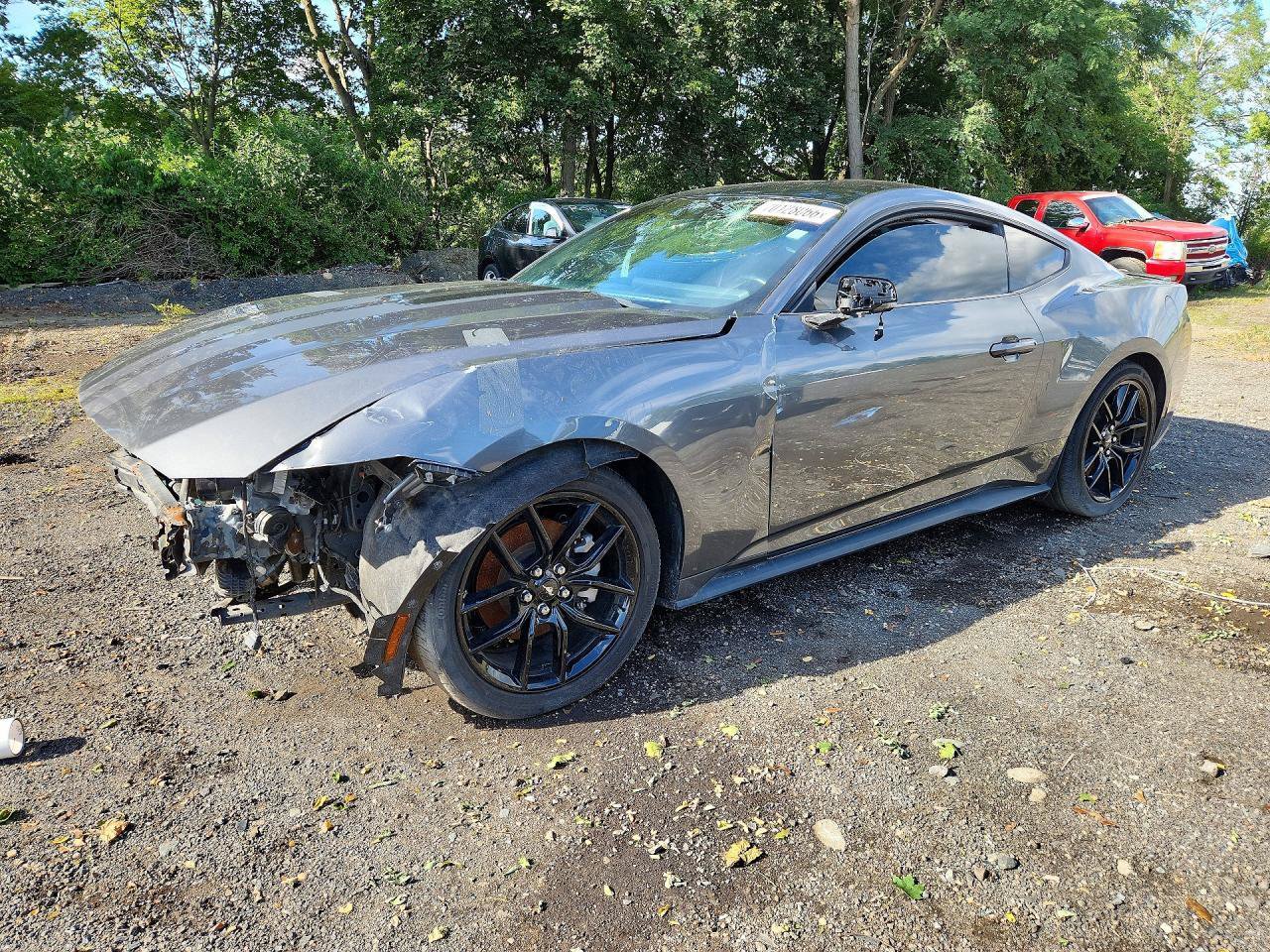 Used 2024 Ford Mustang Premium RWD image 3