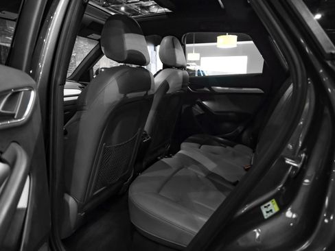 Used 2018 Audi Q3 2.0T Premium Plus w/ Premium Plus Package AWD/4WD image 33