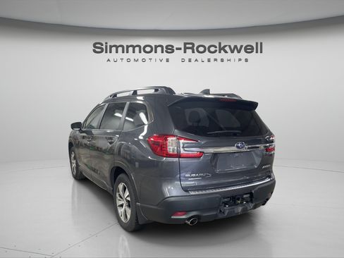 Used 2023 Subaru Ascent Premium w/ Convenience Package AWD/4WD image 3