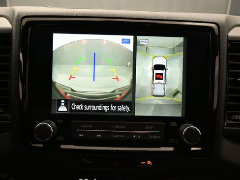 Used 2023 Nissan Frontier PRO-4X w/ Pro-4X Premium Package image 30