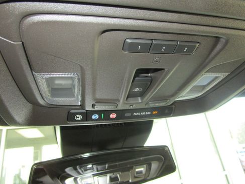 New 2026 Chevrolet Silverado 1500 LT image 38