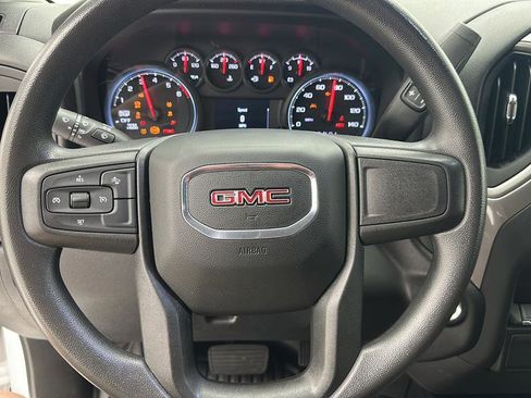 Used 2023 GMC Sierra 1500 Pro w/ Pro Value Package AWD/4WD image 17