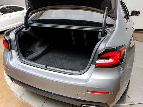 Used 2023 BMW 540i xDrive w/ Convenience Package image 56