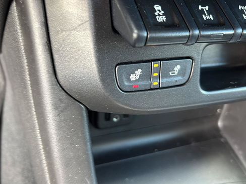 Used 2022 Chevrolet Colorado ZR2 AWD/4WD image 25
