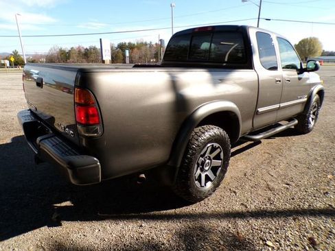 Used 2003 Toyota Tundra Limited image 4