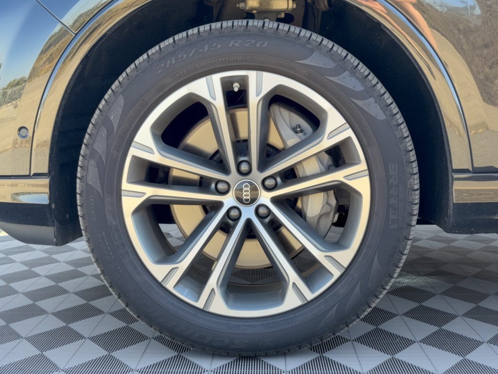 Certified 2026 Audi Q7 2.0T Premium w/ Convenience Plus Package AWD/4WD image 13