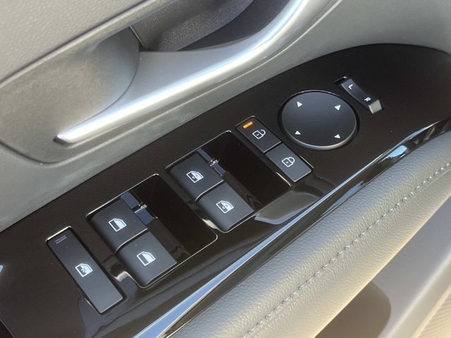 New 2026 Hyundai Tucson Limited AWD/4WD image 25