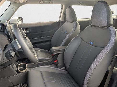 Certified 2025 MINI Cooper S image 15