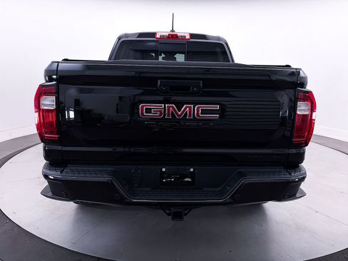 Used 2024 GMC Canyon Denali w/ LPO, Denali Black Edition AWD/4WD image 17