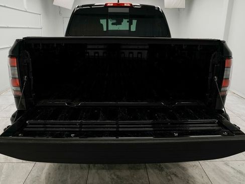 Used 2024 Nissan Frontier PRO-4X w/ Off-Road Protection Package image 32