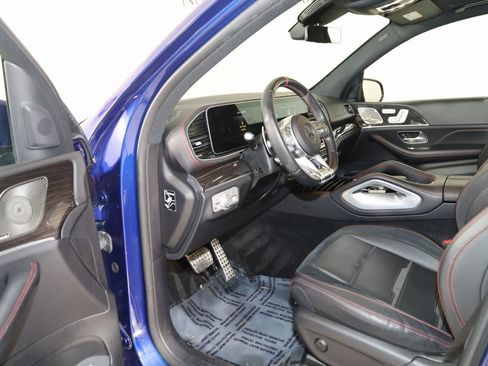 Used 2022 Mercedes-Benz GLE 53 AMG 4MATIC w/ 3rd Row Seat Package image 61