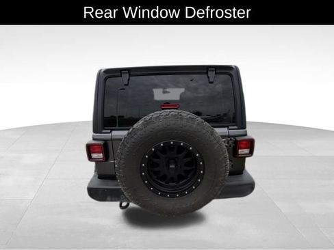 Used 2018 Jeep Wrangler Unlimited Sport S AWD/4WD image 6