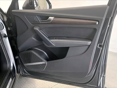 Used 2024 Audi Q5 2.0T Premium Plus image 19