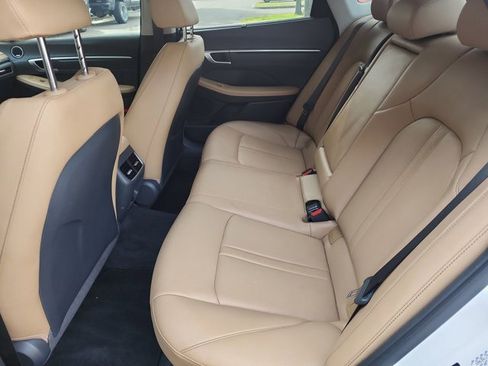 Used 2021 Hyundai Sonata Limited image 12