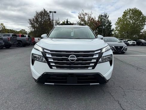 New 2026 Nissan Rogue Platinum w/ Platinum Premium Package image 3