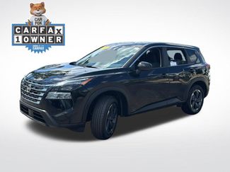 Used 2025 Nissan Rogue SV FWD video 3
