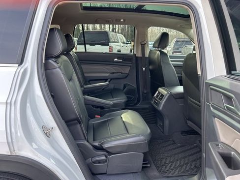 Used 2022 Volkswagen Atlas SE image 17