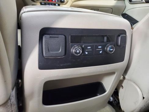 Used 2016 GMC Yukon Denali AWD/4WD image 13