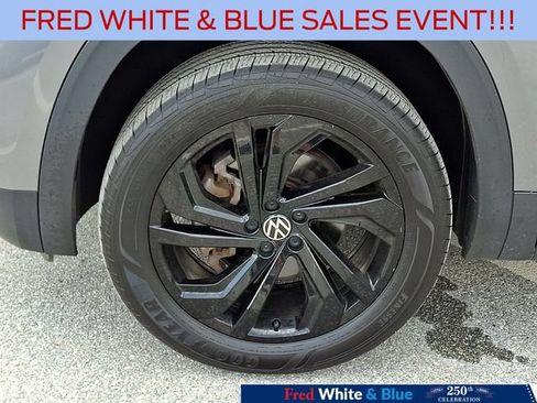 Used 2023 Volkswagen Atlas SE w/ Black Wheel Package AWD/4WD image 28