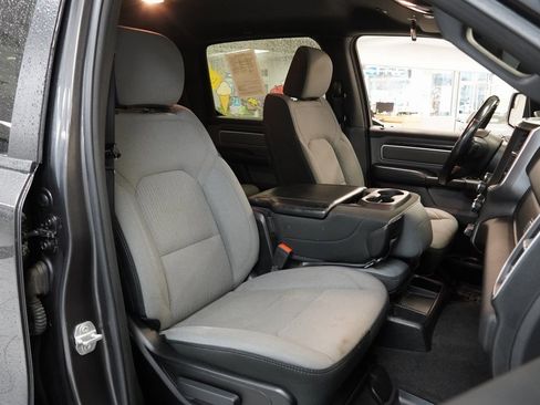 Used 2021 RAM 1500 Big Horn image 24