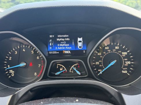 Used 2016 Ford Focus SE FWD image 15