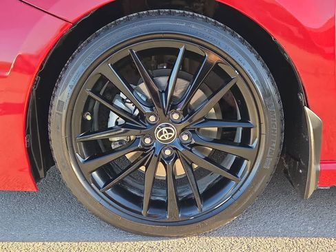 Used 2022 Toyota Camry XSE image 12