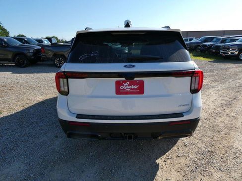 New 2026 Ford Explorer ST-Line AWD/4WD image 7