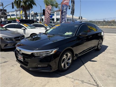 Used 2018 Honda Accord EX image 10