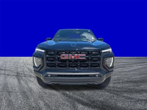 Used 2025 GMC Canyon Elevation w/ Convenience Package RWD image 9