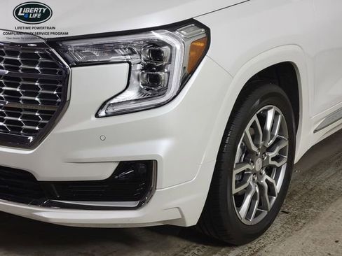Used 2024 GMC Terrain Denali w/ LPO, Cargo Package image 9
