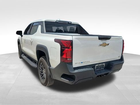 Used 2024 Chevrolet Silverado EV W/T AWD/4WD image 13