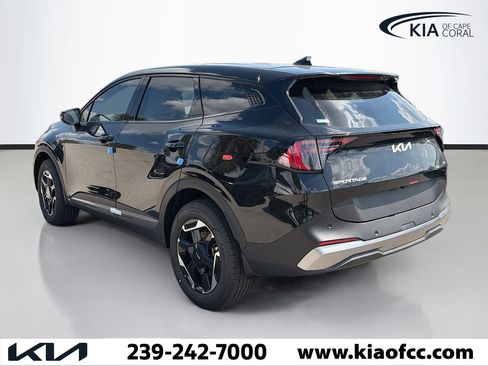New 2026 Kia Sportage S AWD/4WD image 4