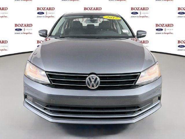 Used 2017 Volkswagen Jetta SEL FWD image 2