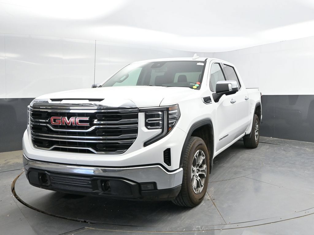 Used 2025 GMC Sierra 1500 SLT AWD/4WD image 5