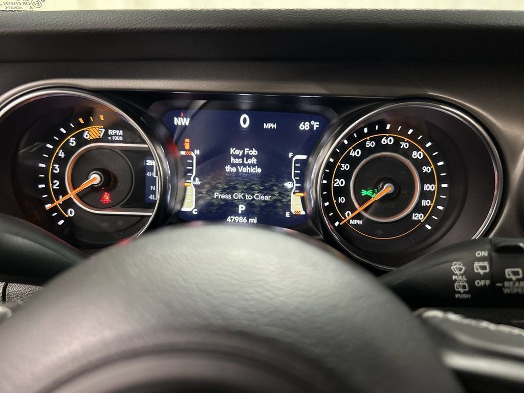 Used 2023 Jeep Wrangler Unlimited Sport AWD/4WD image 13