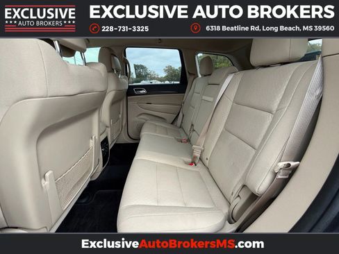 Used 2018 Jeep Grand Cherokee Laredo image 33
