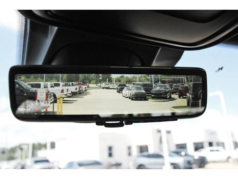 Used 2023 RAM 1500 Laramie image 24