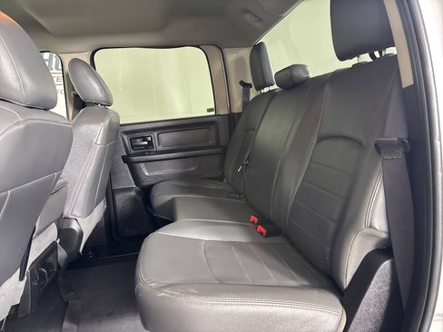 Used 2016 RAM 2500 Tradesman w/ Chrome Appearance Group AWD/4WD image 20