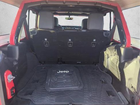 Used 2020 Jeep Wrangler Unlimited Sahara w/ Uconnect 4C Nav & Sound Group image 23