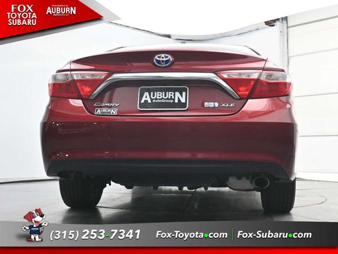 Used 2015 Toyota Camry XLE FWD image 18