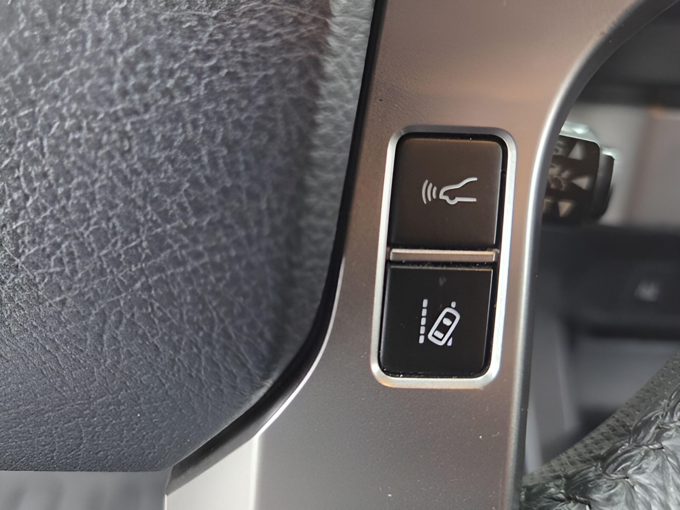 Used 2019 Toyota Tacoma SR5 RWD image 29