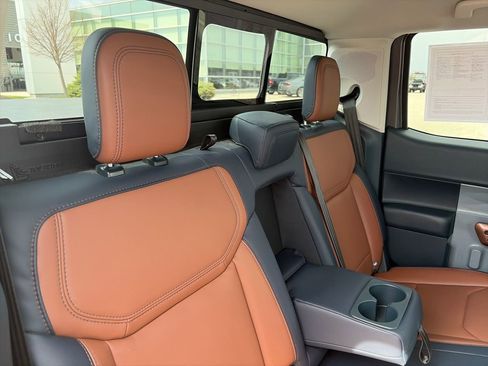 Used 2024 Ford Maverick Lariat w/ 4K Tow Package image 39