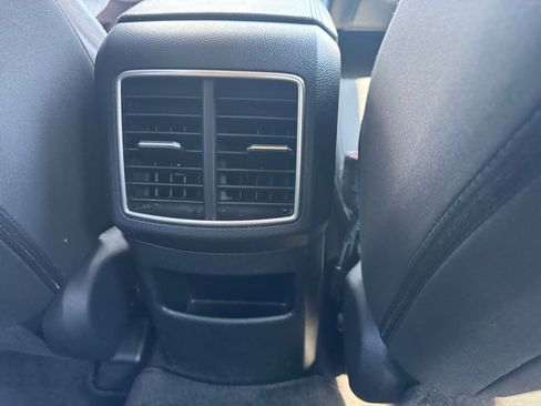 Used 2025 Kia Sportage LX image 22