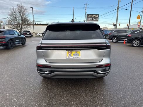 Used 2024 Lincoln Nautilus Reserve w/ Equipment Group 203A image 4