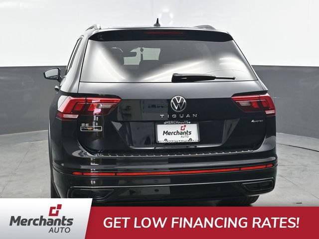 Used 2024 Volkswagen Tiguan SE R-Line AWD/4WD image 5