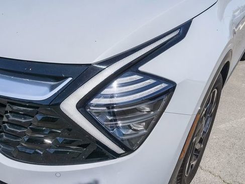 Certified 2024 Kia Sportage SX image 6