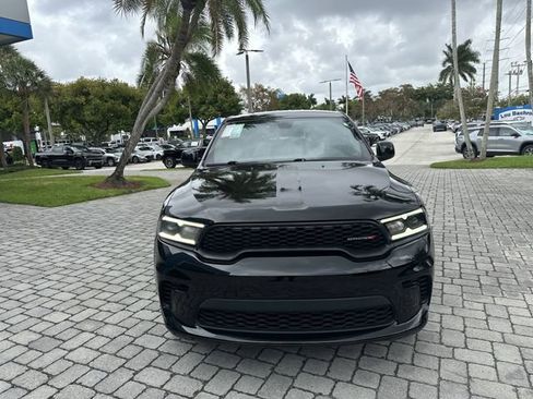 Used 2023 Dodge Durango GT AWD/4WD image 36