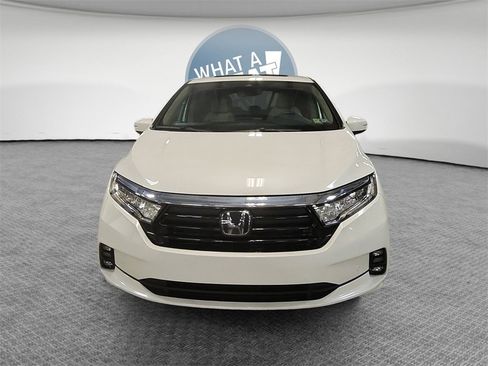 Used 2024 Honda Odyssey Touring image 9